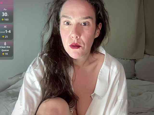 MilkHoneyLullabies webcam