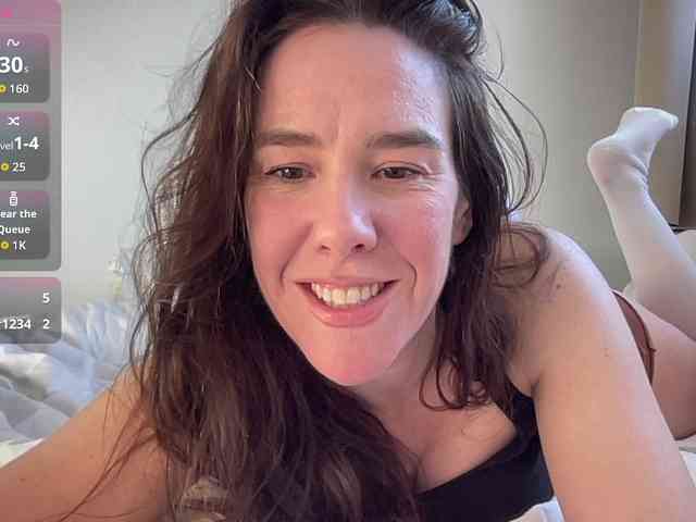 MilkHoneyLullabies webcam