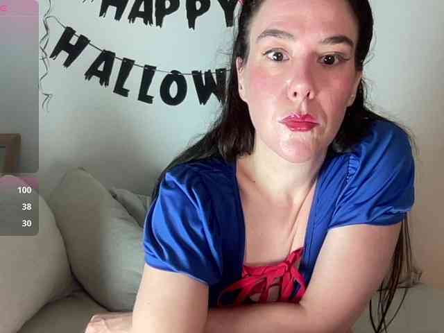 MilkHoneyLullabies webcam