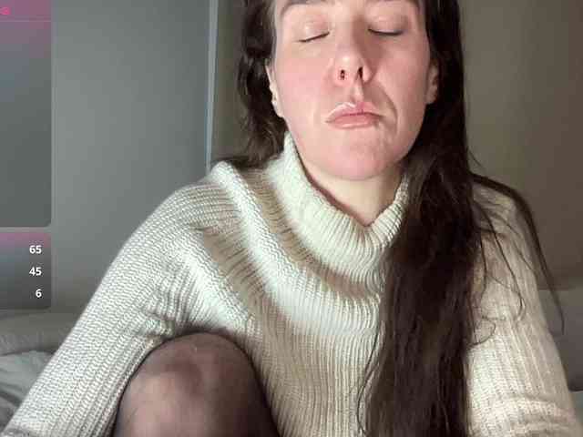 MilkHoneyLullabies webcam