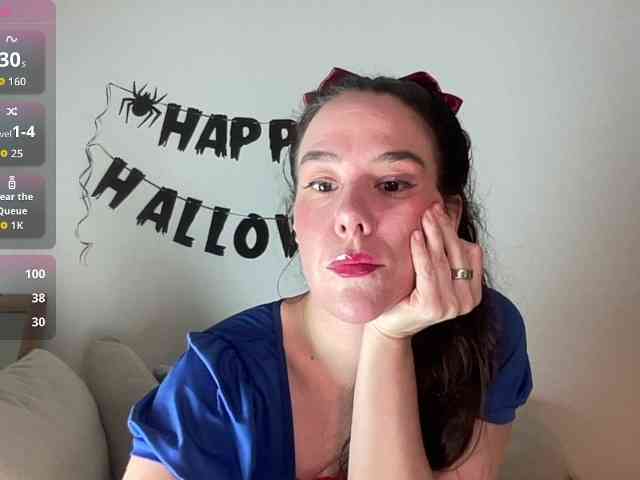 MilkHoneyLullabies webcam