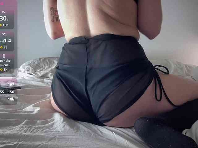 MilkHoneyLullabies webcam