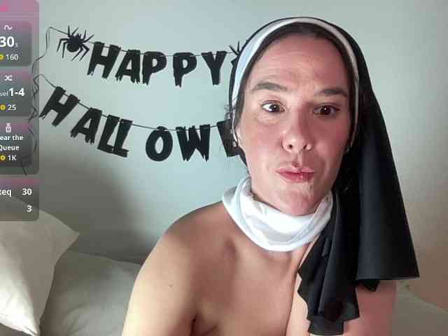 MilkHoneyLullabies webcam