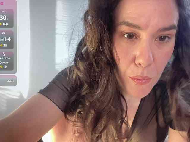 MilkHoneyLullabies webcam