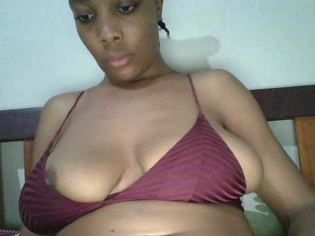 Sweet Boobies (Sweetboobies20)