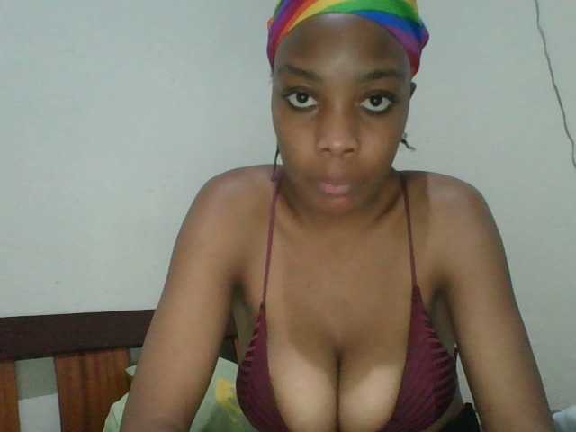 sweetboobies20 webcam