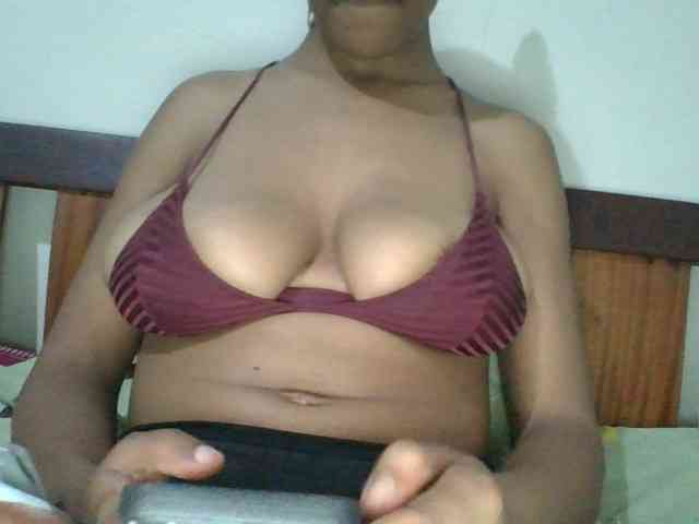 sweetboobies20 webcam