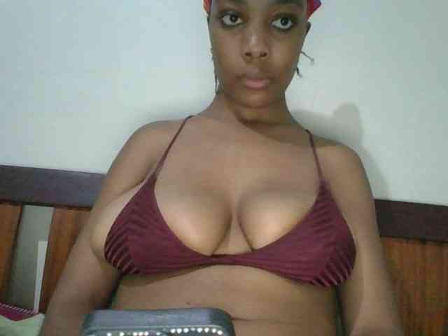 sweetboobies20 webcam