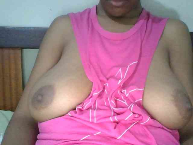 sweetboobies20 webcam