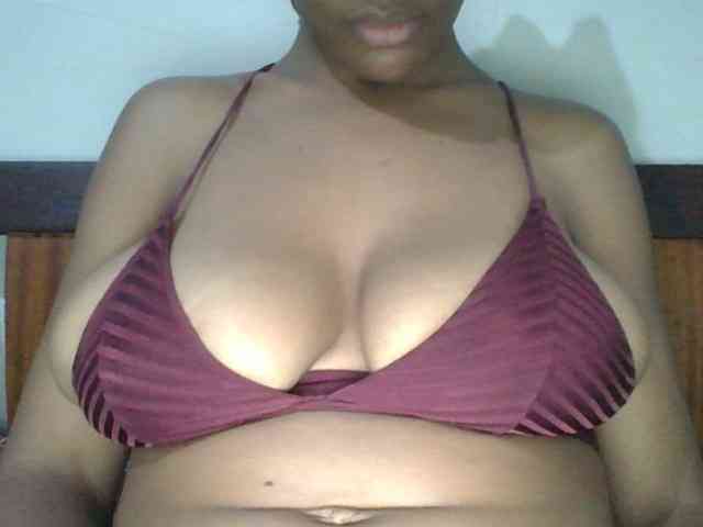 sweetboobies20 webcam