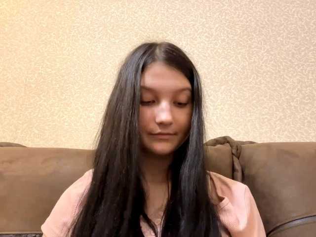 AideLandaker Live Cam on BongaCams