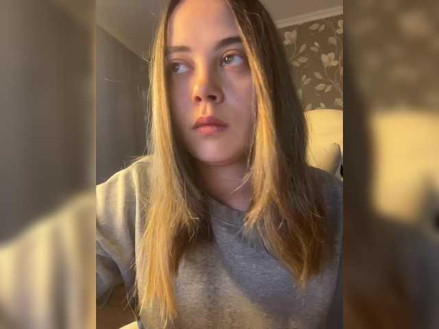 MissAlina's BongaCams show and profile