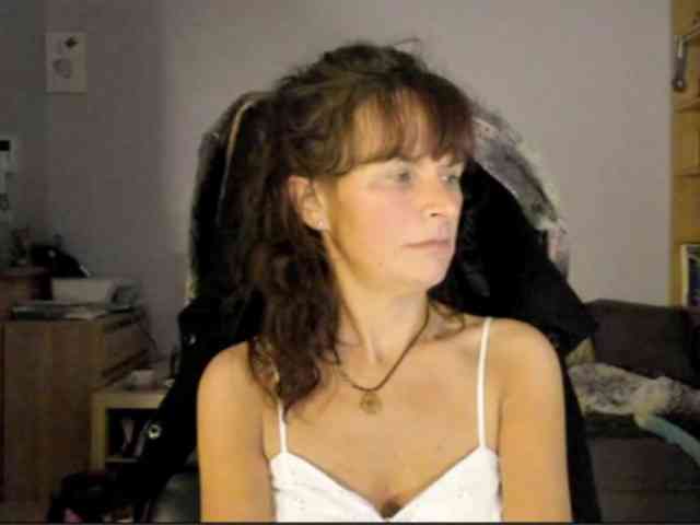 KathyLove1 webcam