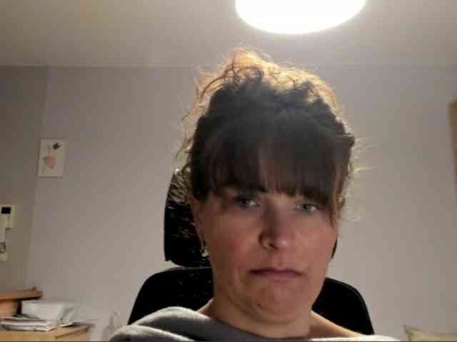 KathyLove1 webcam