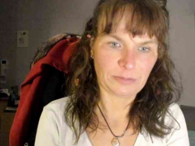 KathyLove1 webcam