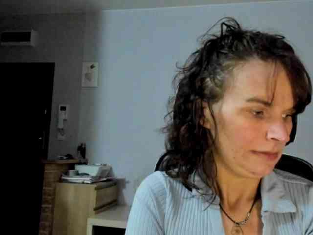 KathyLove1 webcam