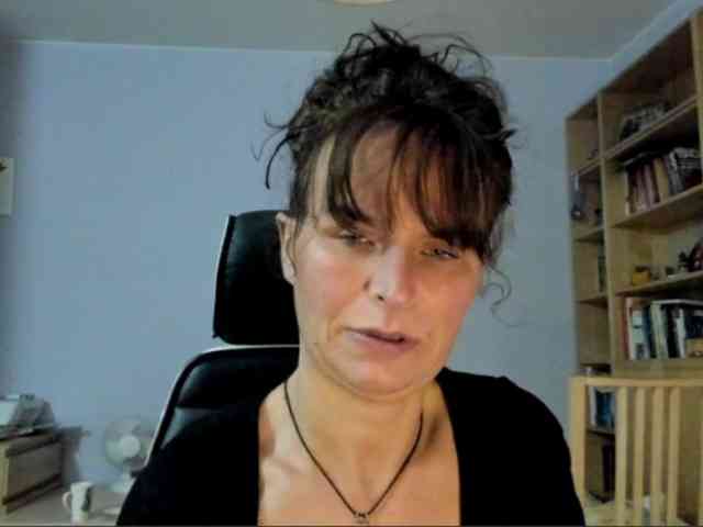 KathyLove1 webcam