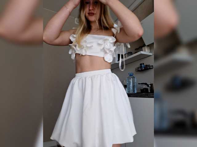  SweetyUAngel chat room