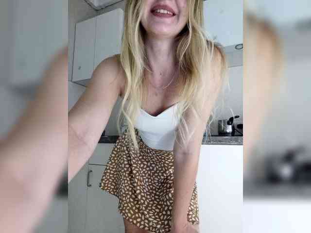 SweetyUAngel webcam