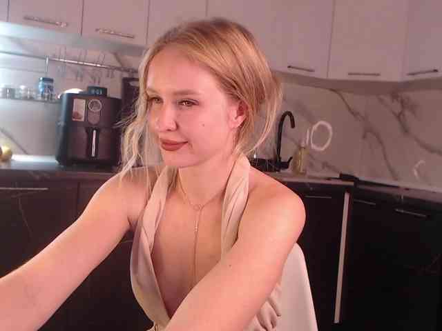 SweetyUAngel webcam
