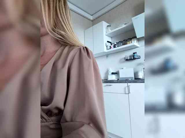 SweetyUAngel webcam