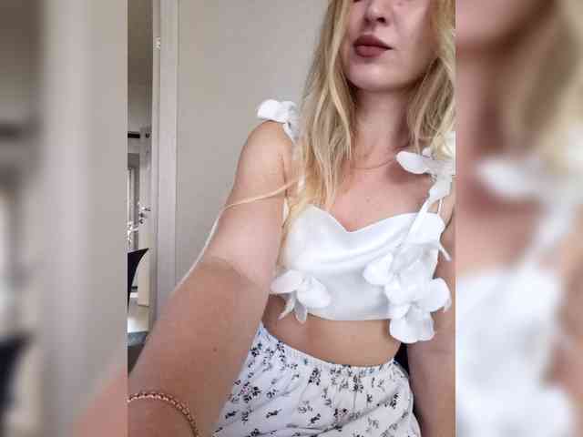 SweetyUAngel webcam