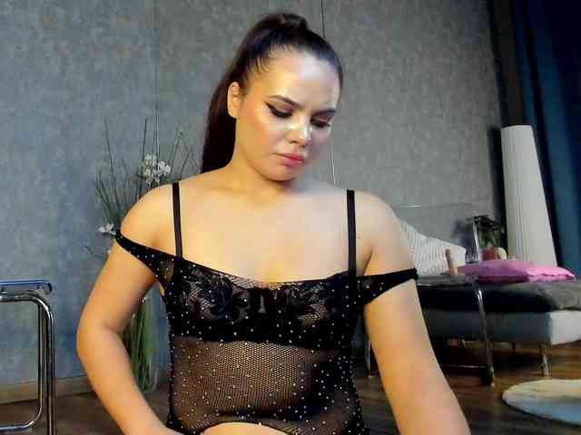 KarinaSparks KarinaSparks