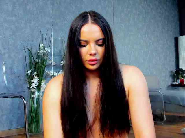 KarinaSparks KarinaSparks