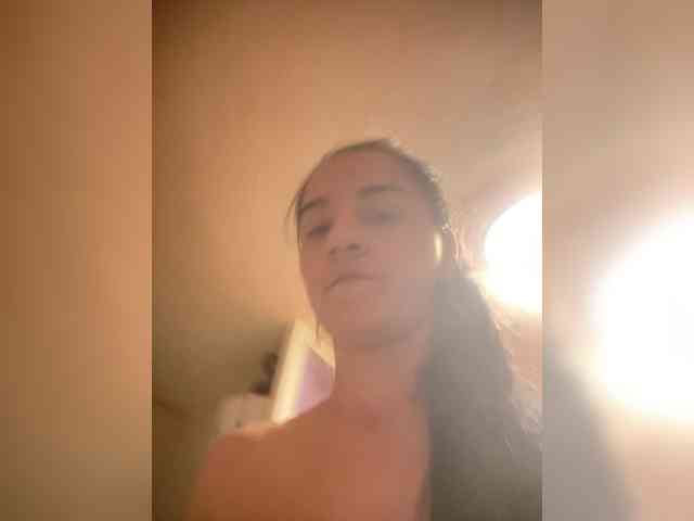 Maya101 webcam