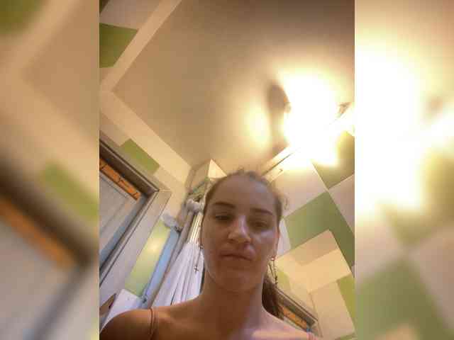 Maya101 webcam