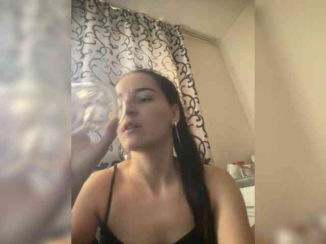 Maya101 webcam