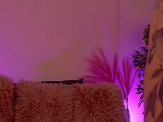 CrystalRed Porn Show