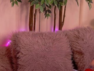 CrystalRed Porn Show