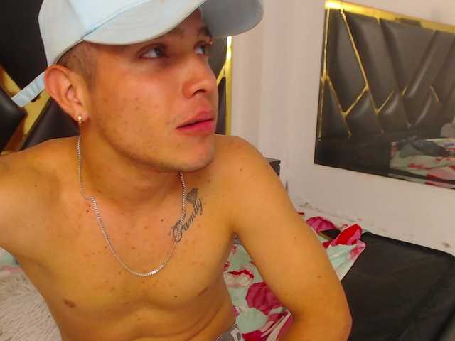 JimmyPamela – webcam model profile photo