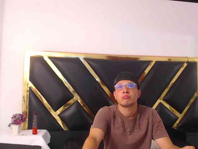 JimmyPamela webcam