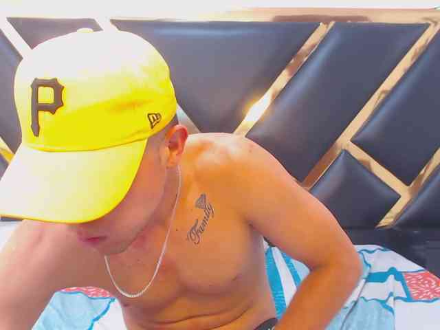 JimmyPamela Live Webcam on BongaCams