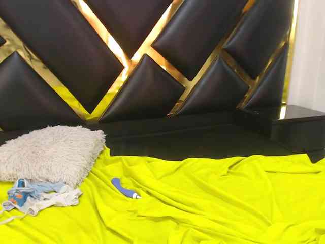 JimmyPamela webcam