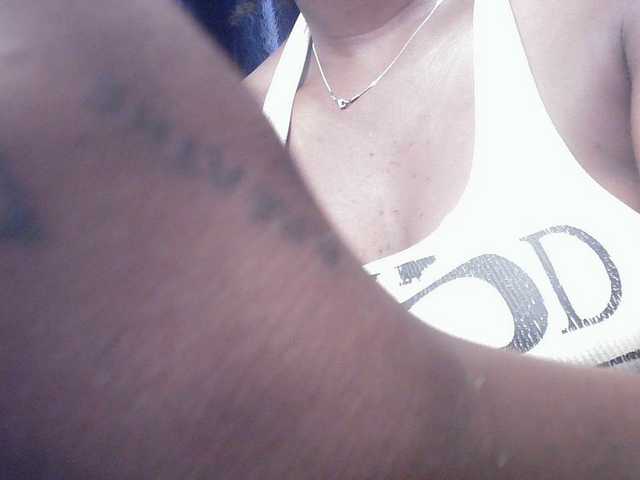 Chocoslut22 webcam bongacams model stream image