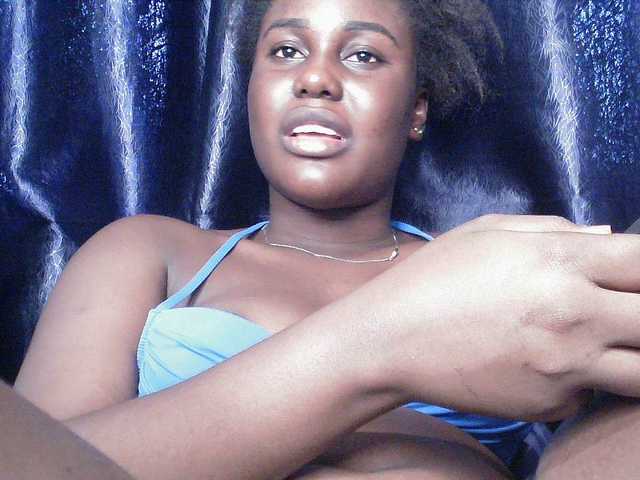 Chocoslut22 webcam bongacams model stream image