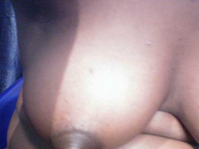  Chocoslut22 chat room