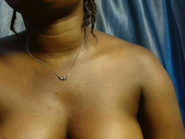 Chocoslut22 webcam