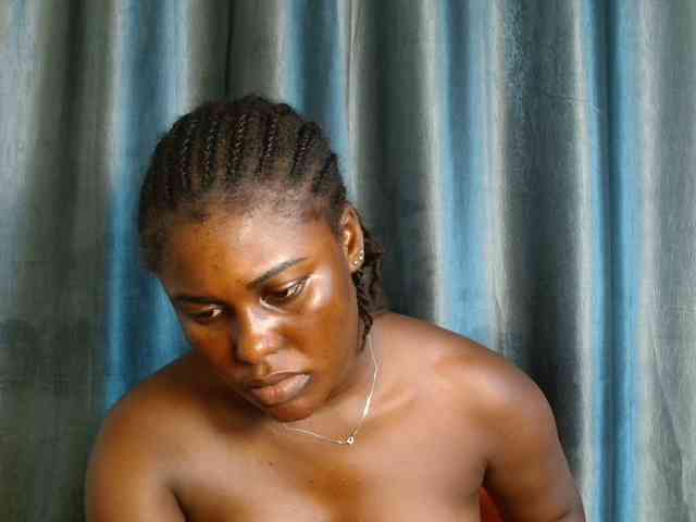 Chocoslut22 webcam