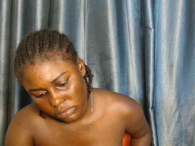 Chocoslut22 webcam