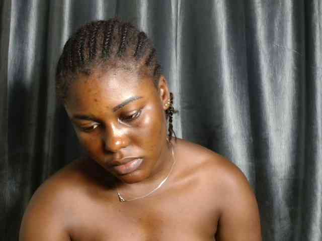 Chocoslut22 webcam