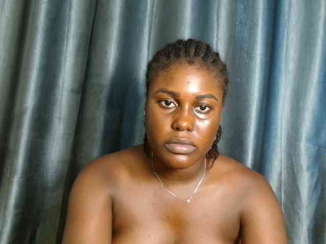 Chocoslut22 webcam