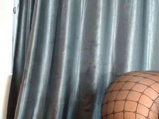 Chocoslut22 webcam