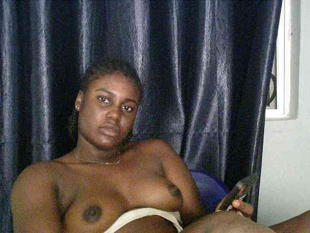 Chocoslut22 webcam