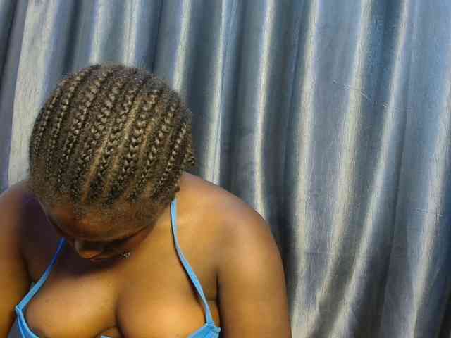 Chocoslut22 webcam