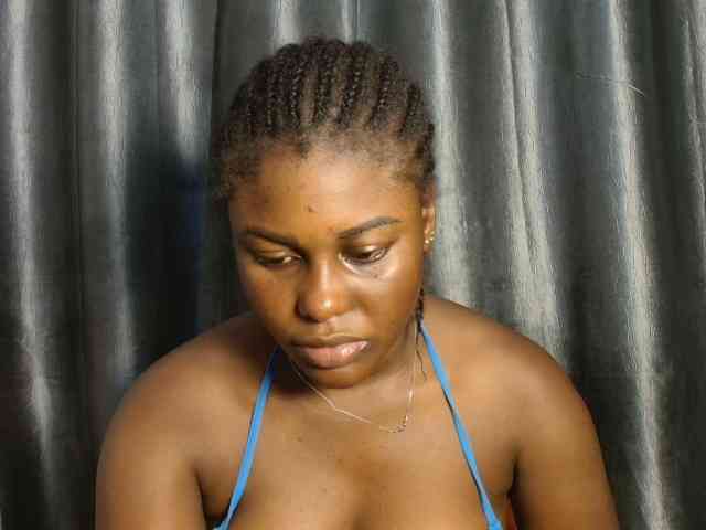 Chocoslut22 webcam