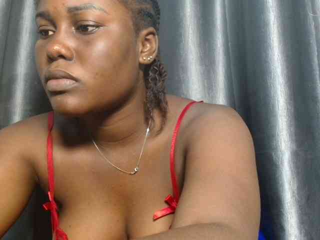 Chocoslut22 webcam